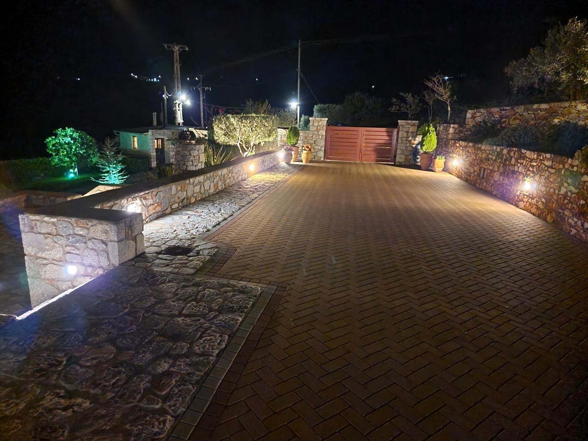 Focalion Castle Luxury Suites Pírgos Dhiroú 외부 사진