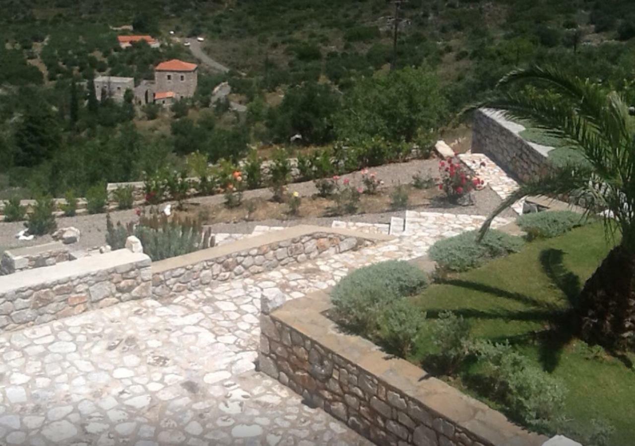 Focalion Castle Luxury Suites Pírgos Dhiroú 외부 사진